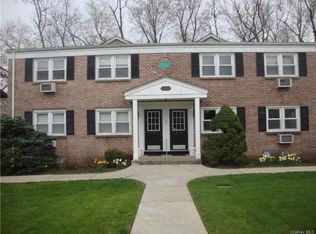 10 Normandy Vlg UNIT 1, Nanuet, NY 10954