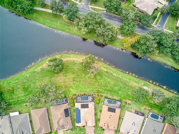 5th image of 490 Treviso Dr