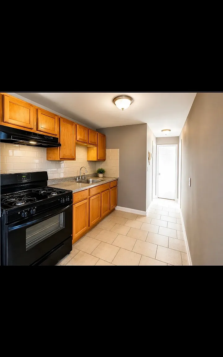 2 bed, $1,800 — Photo 1