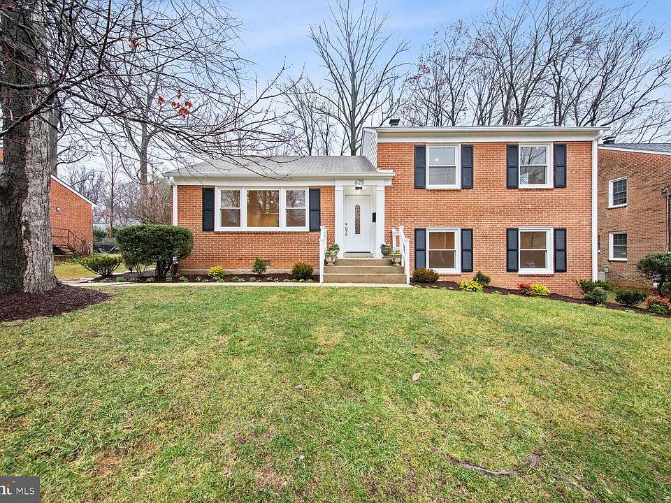 1st image of 625 Crocus Dr