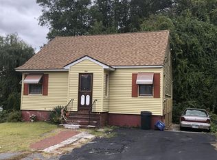 9 Franklin Ave, Methuen, MA 01844