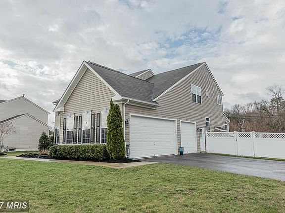 2nd image of 603 Clarkson Dr