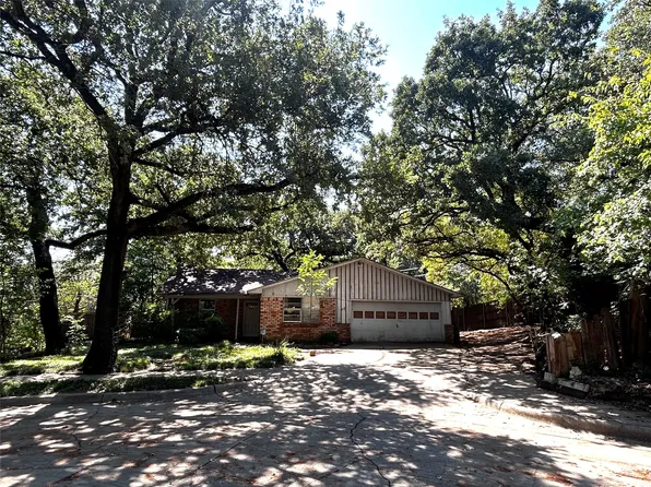 614 Lakeside Dr, Irving, TX 75062