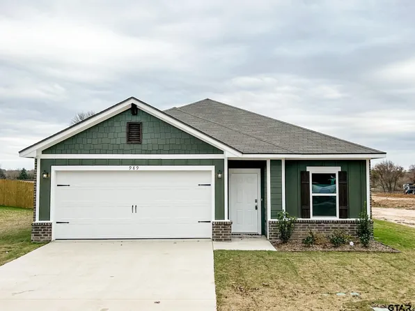 989 Martin St, Chandler, TX 75758