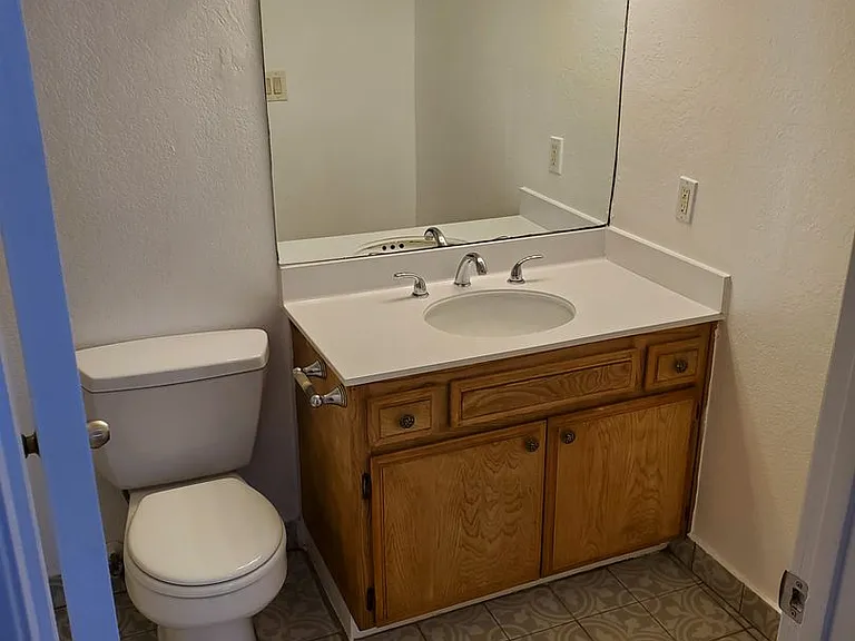 4031 McLaughlin Ave — Photo 10