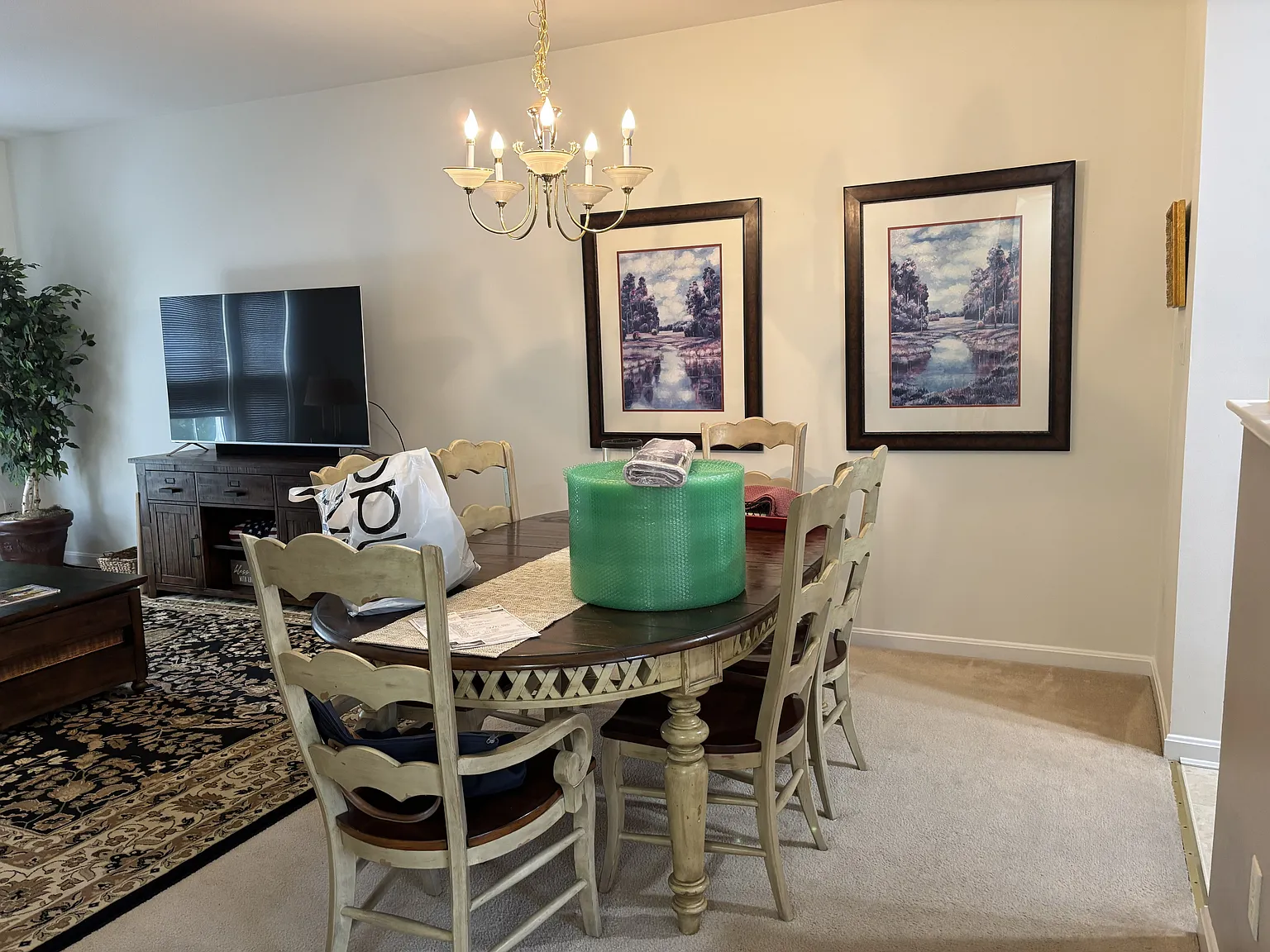 3 bed, 2.5 bath, 2200 sqft, $2,900 — Photo 4