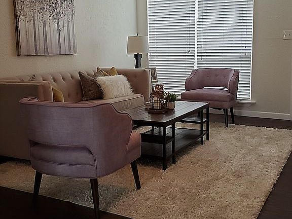 4th image of 5321 Nadine Dr