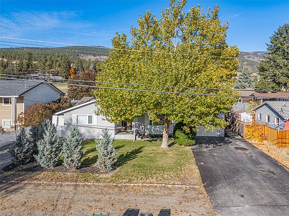3rd image of 3141 Elliott Rd
