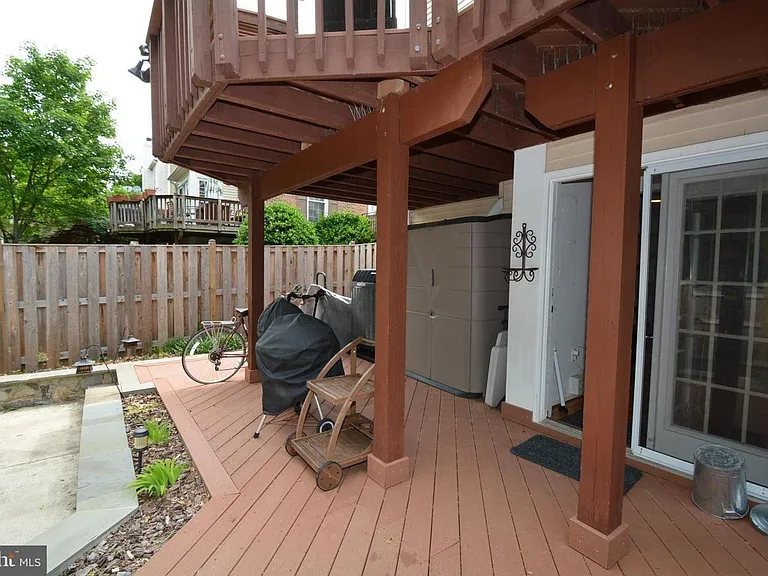 6153 Summer Park Ln — Photo 39