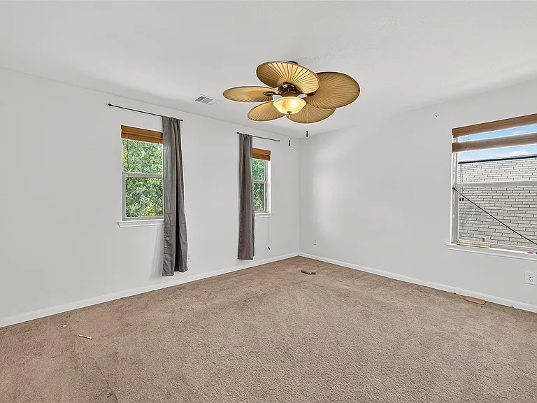 16547 Lanesborough Dr — Photo 34