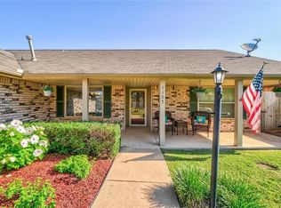 1107 W Gemini Rd, Edmond, OK 73003