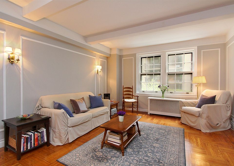 1st image of 24 Monroe Pl APT 2C
