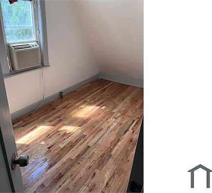 3rd image of 10844 Liverpool St APT 3
