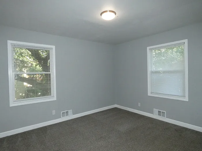 7301 NW 84th Ter — Photo 12