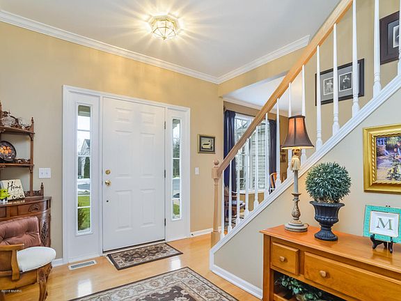 4th image of 4225 Tompkins Ct SE