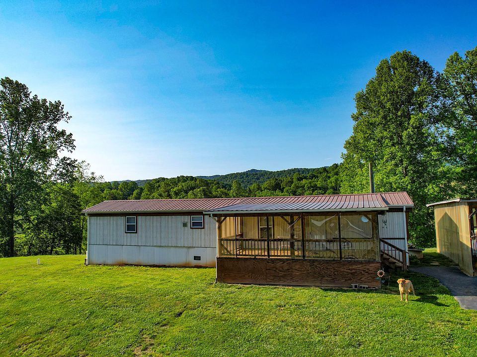 1st image of 2428 Possum Creek Rd