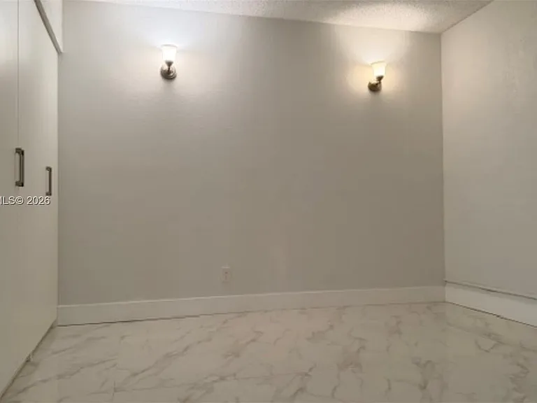 19380 Collins Ave #507 — Photo 27