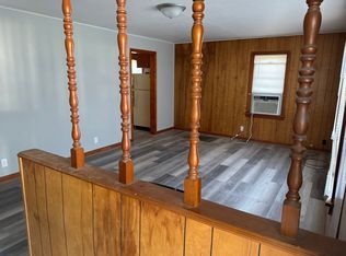 522 N Tennessee St, Iola, KS 66749