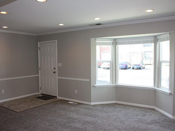 2nd image of 430 N 470 W APT 27