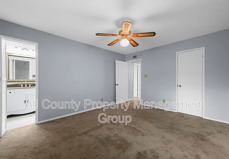 1305 Clark Trl — Photo 7