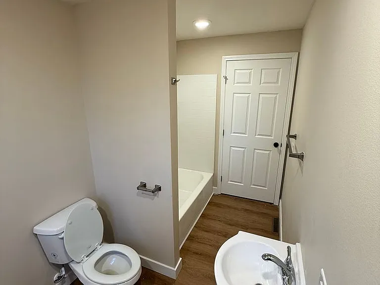 325 W Tyndal St — Photo 30