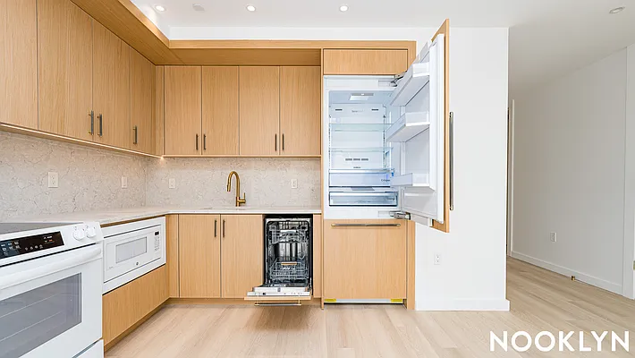 Rented by Nooklyn NYC LLC | media 2