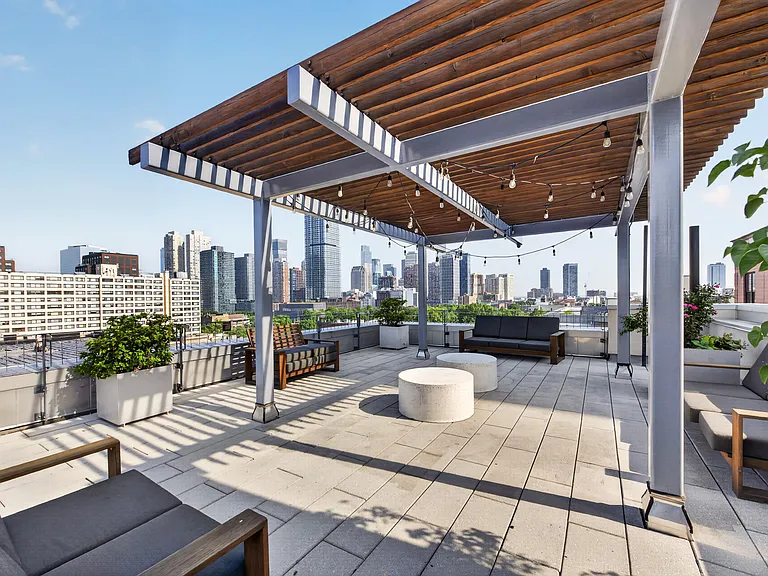 25 McWilliams Pl — Photo 13
