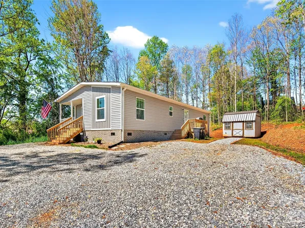 55 Cypress Rd, Marion, NC 28752