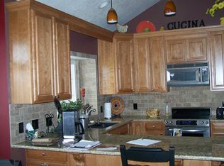 1196 E Tiger Eye Dr, Sandy, UT 84094