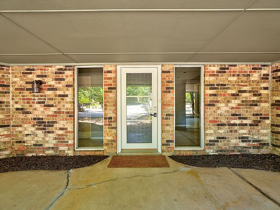 5th image of 6325 Glenbrook Ct
