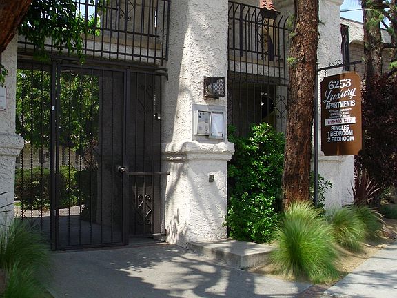 3rd image of 6253 Lankershim Blvd APT 202