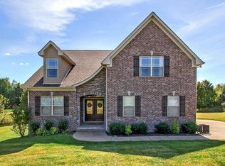 2718 Jasmine St, Lebanon, TN 37087