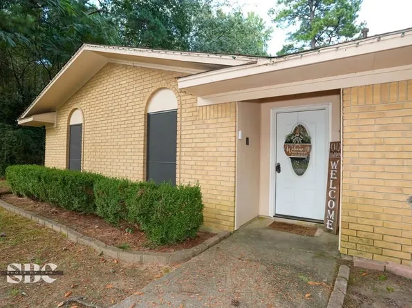 307 13th St SW, Springhill, LA 71075