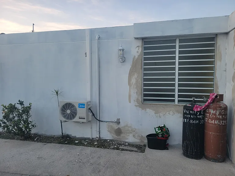 930 Calle Brillante — Photo 5