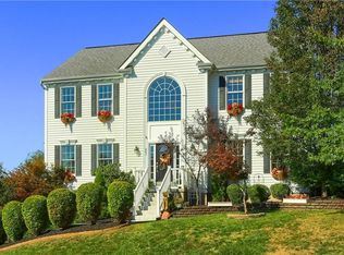 403 Minglewood Dr, Gibsonia, PA
