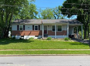 1416 Briarwood Dr, Montoursville, PA 17754