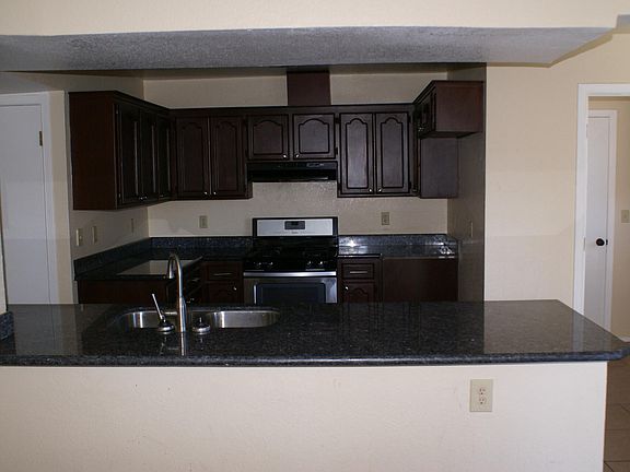 2nd image of 4352 Loma De Oro Dr