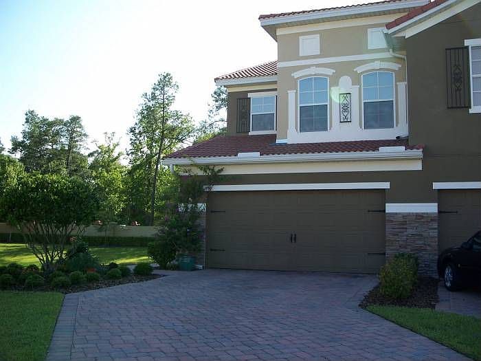 1st image of 148 Canterbury Bell Dr