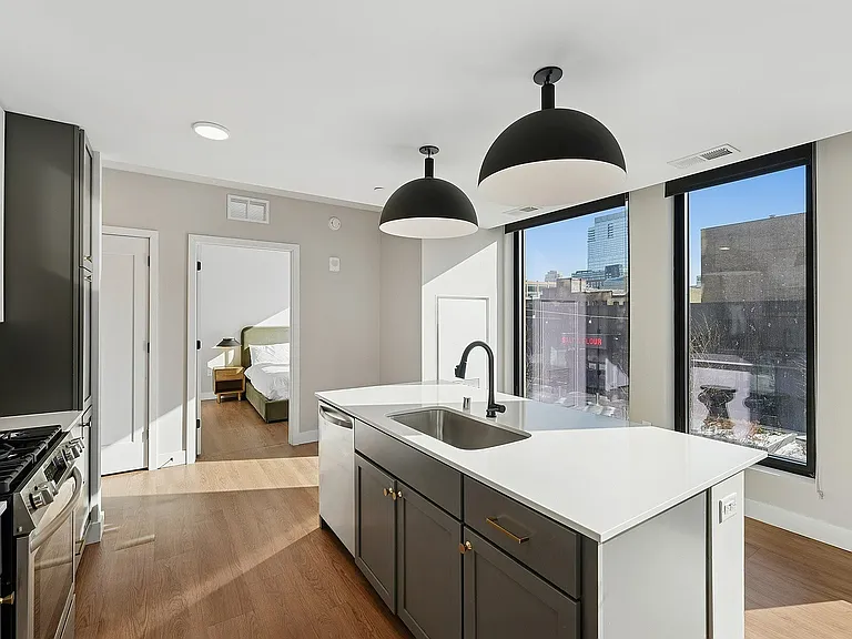 North Loop Green 360 Kitchen