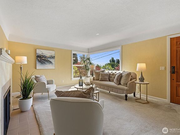 5th image of 912 N 90th Street