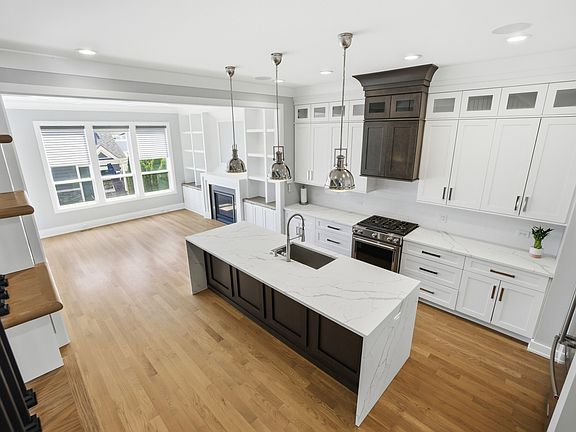 2nd image of 3721 W Wabansia Ave