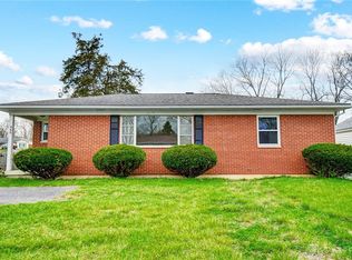 446 E 4th St, Franklin, OH 45005