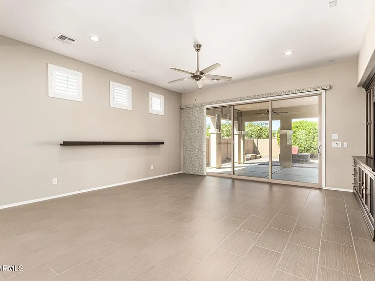 21004 E Sunset Dr — Photo 7