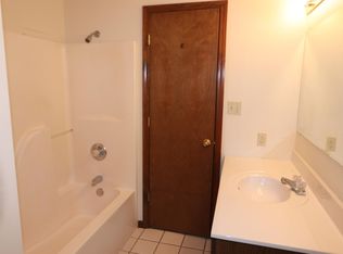 2517 Oakland Ridge Dr, Columbia, MO 65202