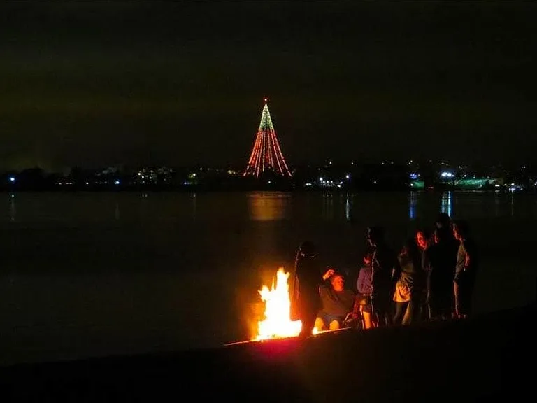 Bonfires at the park at Crown Point Shores