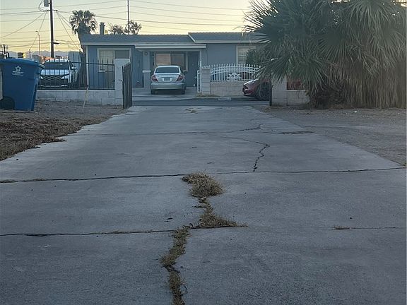 4th image of 1206 I St