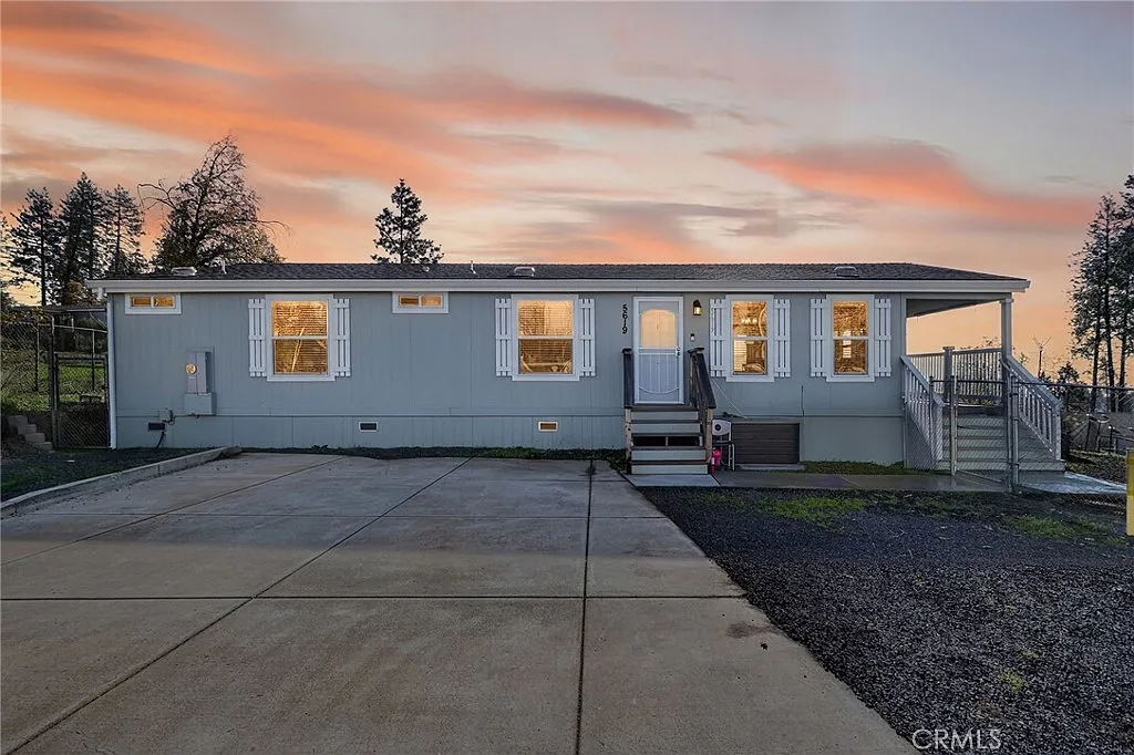 5619 Salida Cir photo 1
