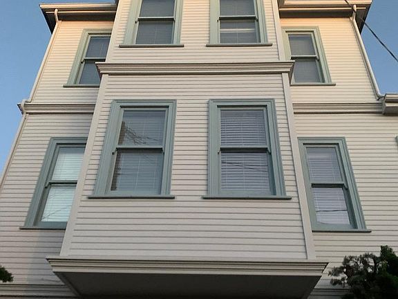 2nd image of 1420-1422 47th Ave