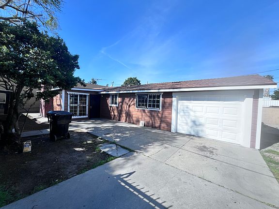 4th image of 7131 El Selinda Ave