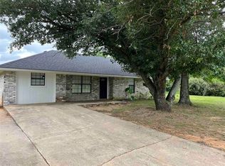 5825 Jamar Rd, Paris, TX 75462